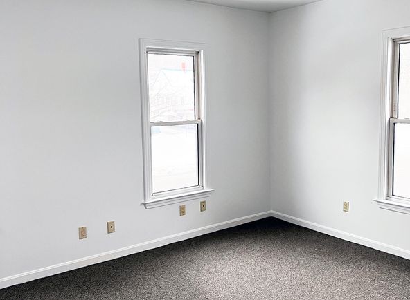 617 Water St, Gardiner, ME 04345